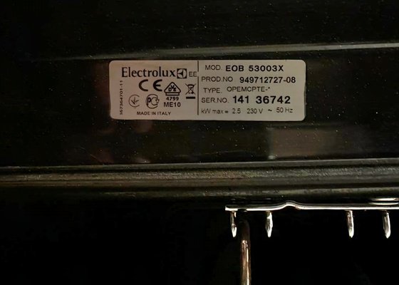 Oprava trouby Electrolux EOB 53003X - stav před realizací