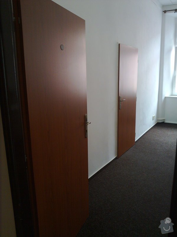 Výroba nábytku do kanceláří a renovace dveří: 14062010710