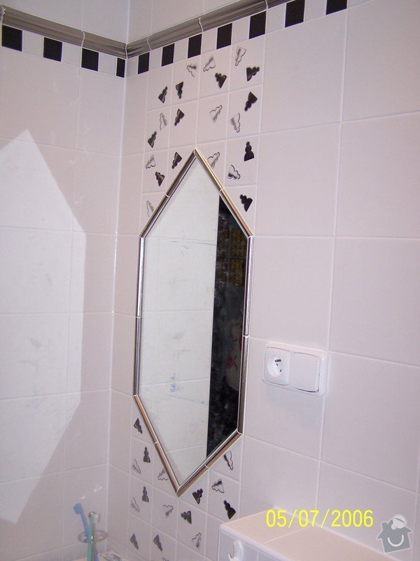 Renovace  koupelny v RD: 100_1053