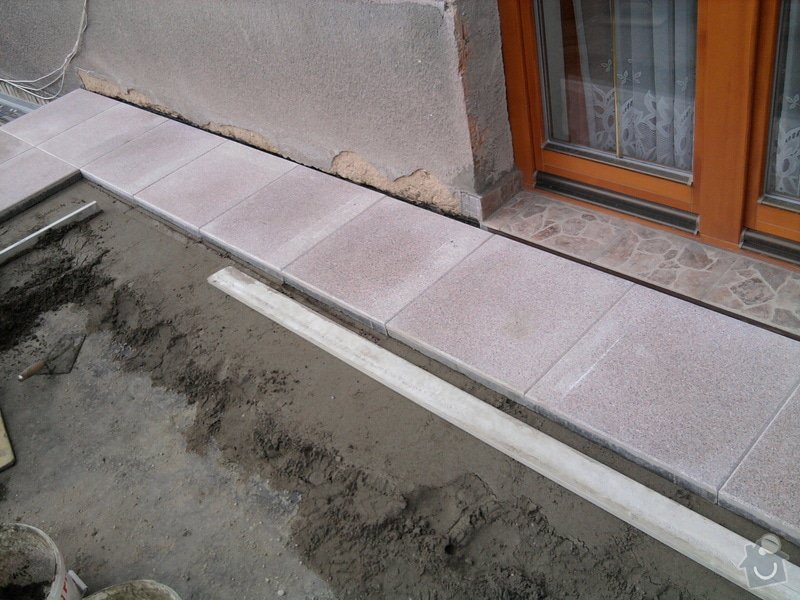 Oprava TERASY, položení izolace, betonu a dlažby: Fotografie0595