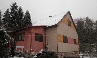 Oprava střechy - chata cca90m2 - stav před realizací