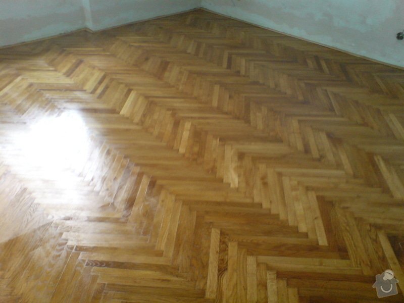 Renovace dubových parket a smrk. podlahy : DSC01788