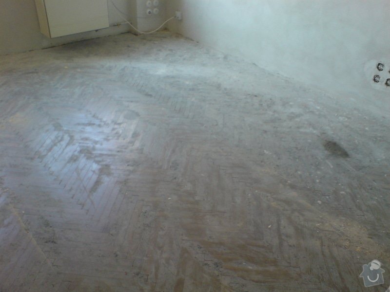 Renovace dubových parket a smrk. podlahy : DSC01803