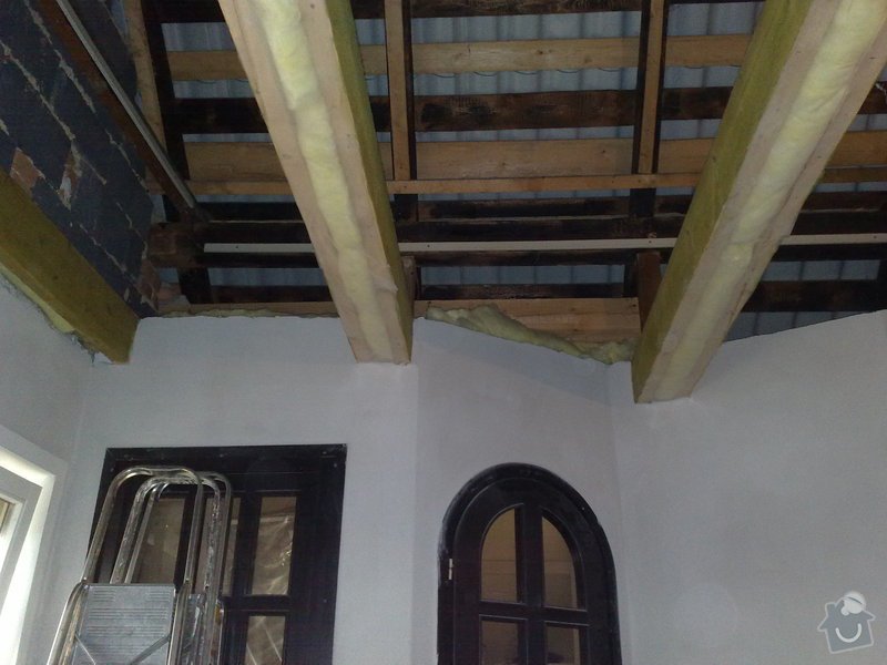 Dodávka a montáž obložení stropu a stěny ložnice: 5
