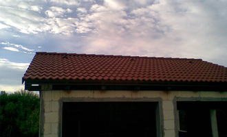 Pokrytí střechy garáže