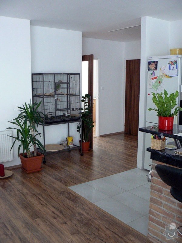 Nástavba na rodinný dům, samostatná bytová jednoka 3+KK s podlahovou plochou 100 m2: P1030505_R