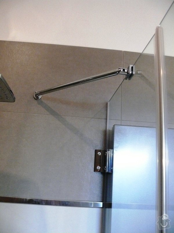 Skleněný sprchový kout + celoskleněné dveře + VIDEO: P1010173
