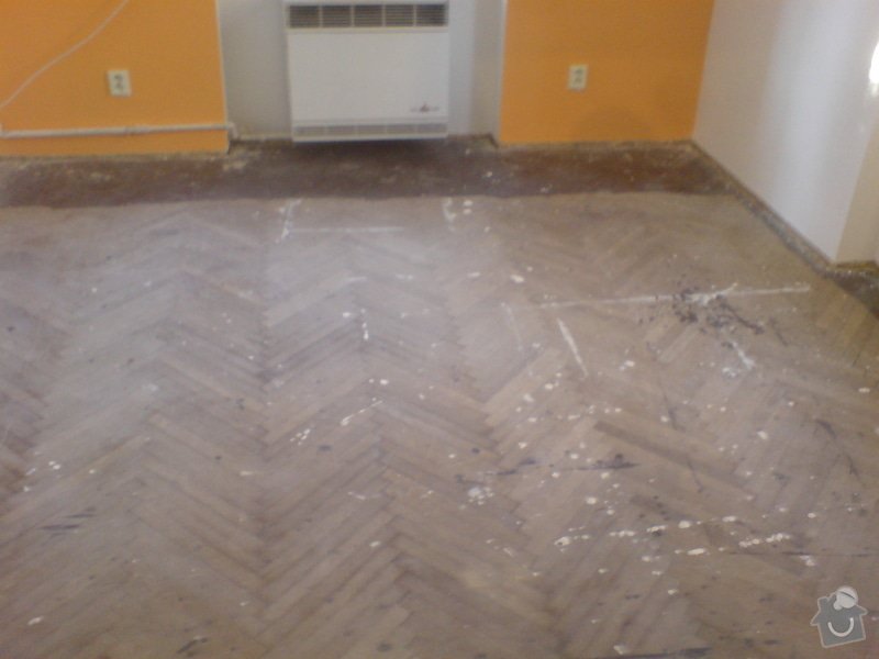 Renovace podlahy (65m2): Stary_telefon_442