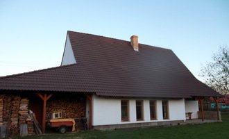 Rekostrukce střechy, oprava krovu, pokládka krytiny, klempířské prvky