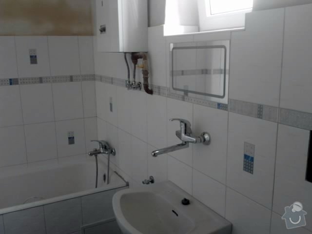 Vydlaždičkování koupelny 18m2, pokládka podlahy v koupelně 3m2: Renovace_koupelny_15_