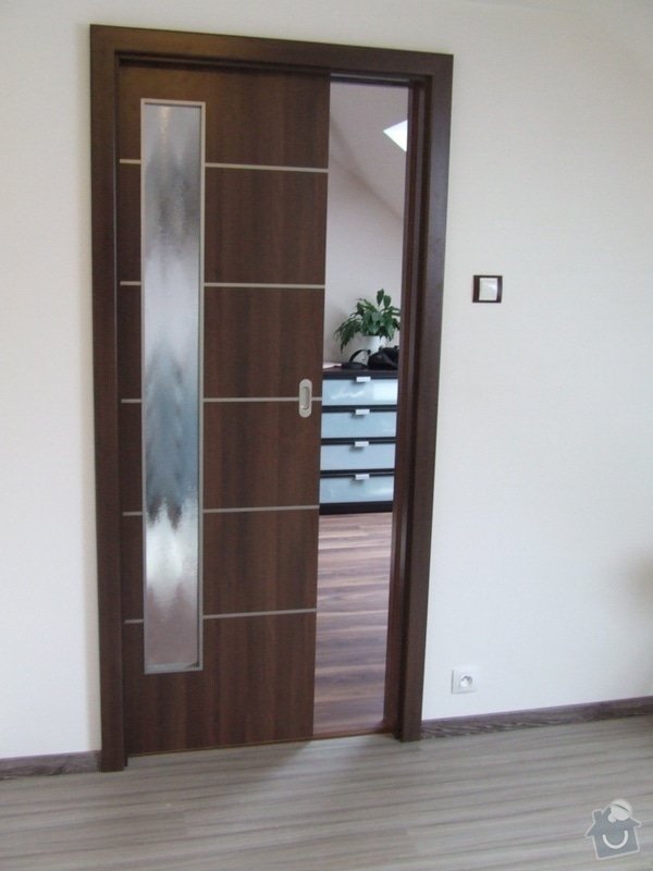 Dodávka amontáž dveří a obložkových zárubní-Hořovice: DSCF3506