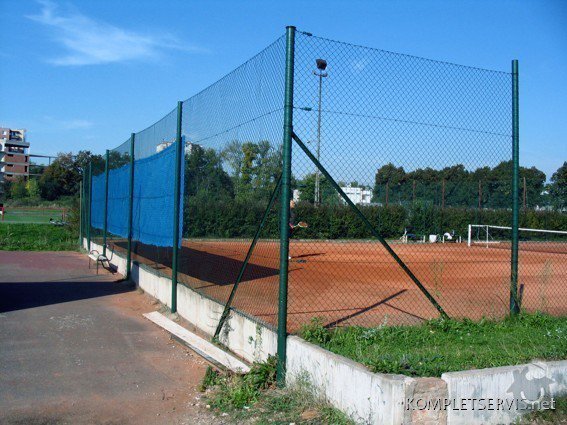 Rekonstrukce oplocení tenisových kurtů: IMG_3258