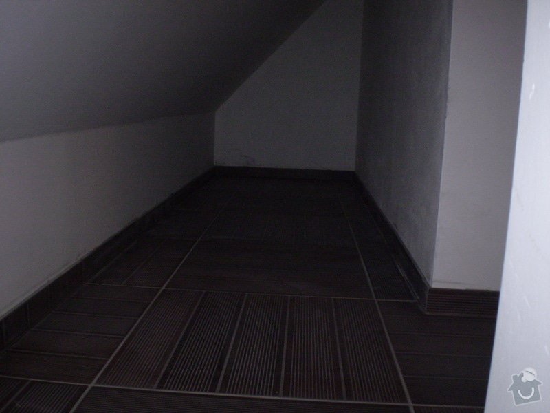 Pokladka plovouci podlahy a dlazby, obklad kuchyne: P3020003