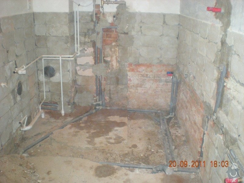 Kompletní rekonstrukce koupelny v rodinném domku: DSCN5469