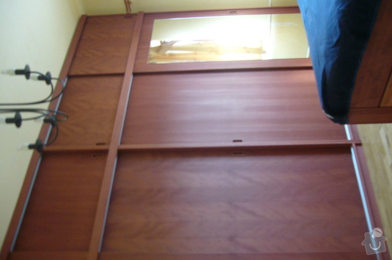 Výroba postele a vestavěné skříně z masivu: P1020273