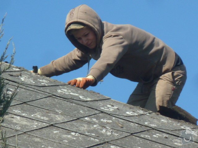 Rekonstrukce střechy- výměna krytiny: P1070062