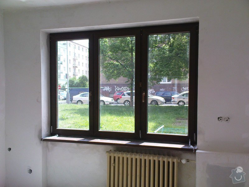 Tři plastová okna: okna_barva-bila1