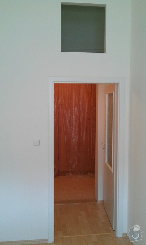 Rozdělení místnosti a montáž podlahy: IMAG0049