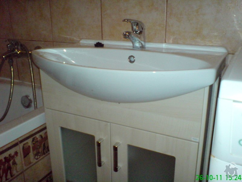 Rekonstrukce koupelny v rodinném domku: DSC00020
