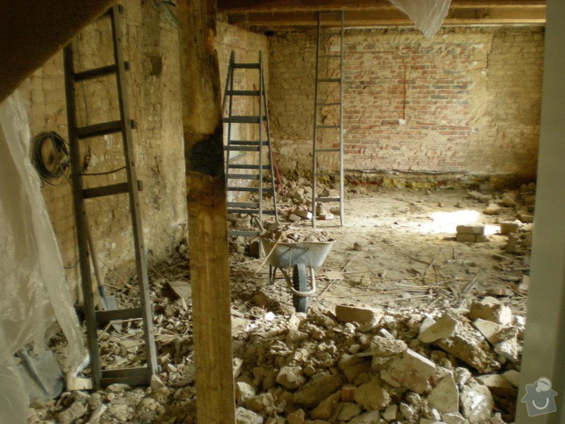 Stavební úpravy ve starším domě: 6_kopani_podlah