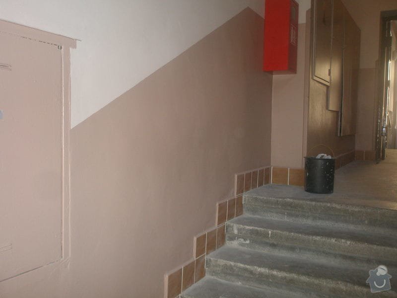 Rekonstrukce společných prostor domu na Vinohradech: P7230253