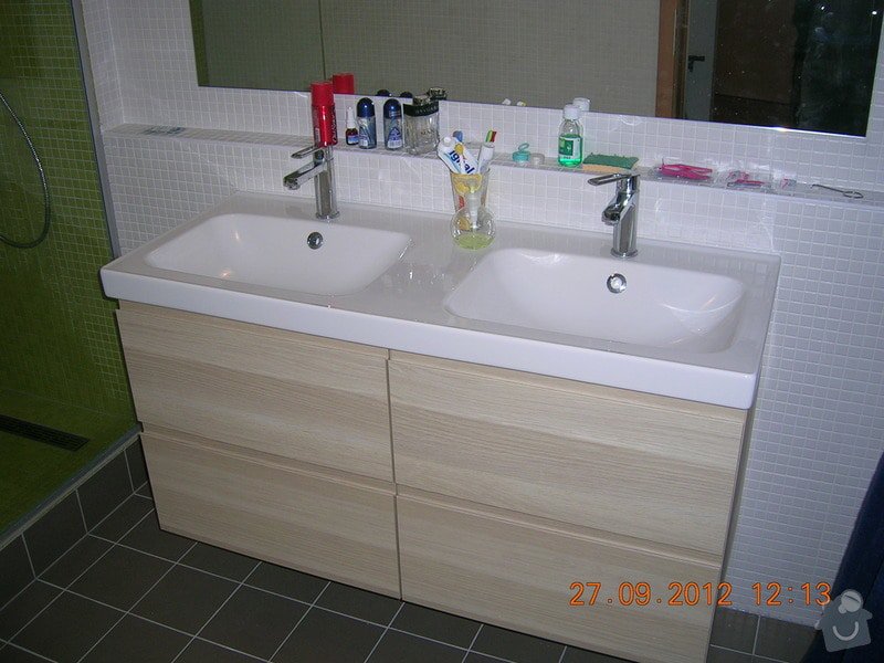 Kompletní rekonstrukce koupelny  (170x300cm) a WC: DSCN4678