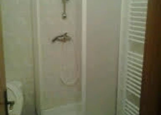 Výměna sprchové vaničky a zástěny - stav před realizací