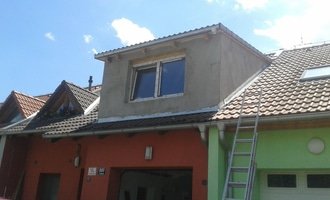 Dokončení fasády vikyře RD Brno Tuřany - stav před realizací