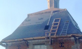 Rekonstrukce střechy kaple