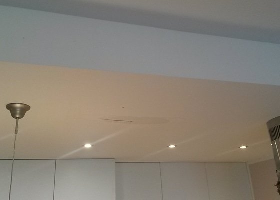 Sádrokaronový strop