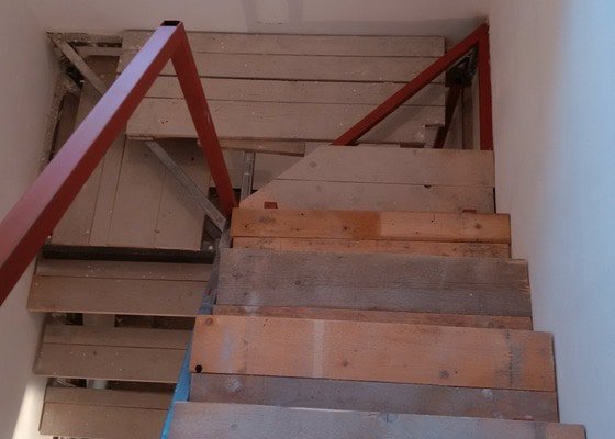 Dřevěné schody Brno - stav před realizací