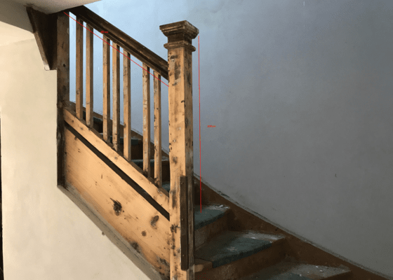 Zábradlí na schodiště - stav před realizací