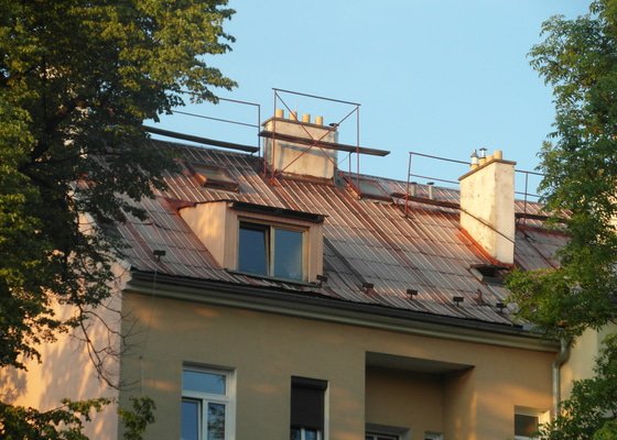 Oprava střechy a následná rekonstrukce celé střechy - BD - stav před realizací