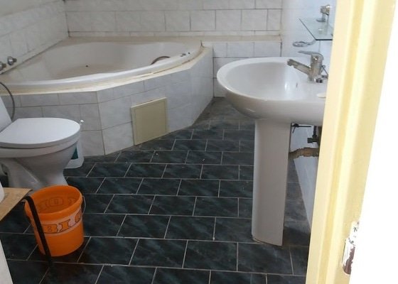 Rekonstrukce podkrovní koupelny - stav před realizací