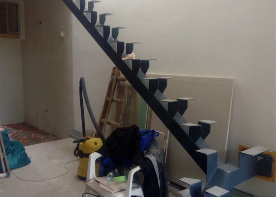 Výroba stupnic na schodiště