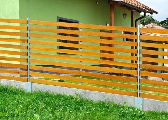 Dřevěný plot - stav před realizací