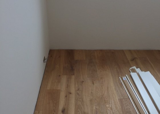 Montáž podlahy a podlahových lišt