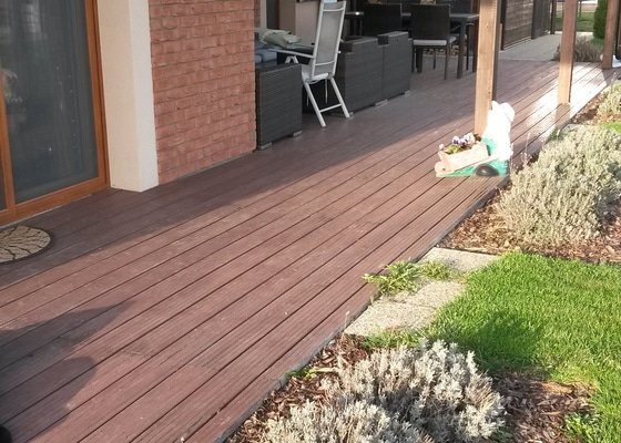 Renovace 50m2 dřevěné podlahy na terase