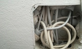 Rozvedeni sitovych (internet) kabelu po byte - stav před realizací