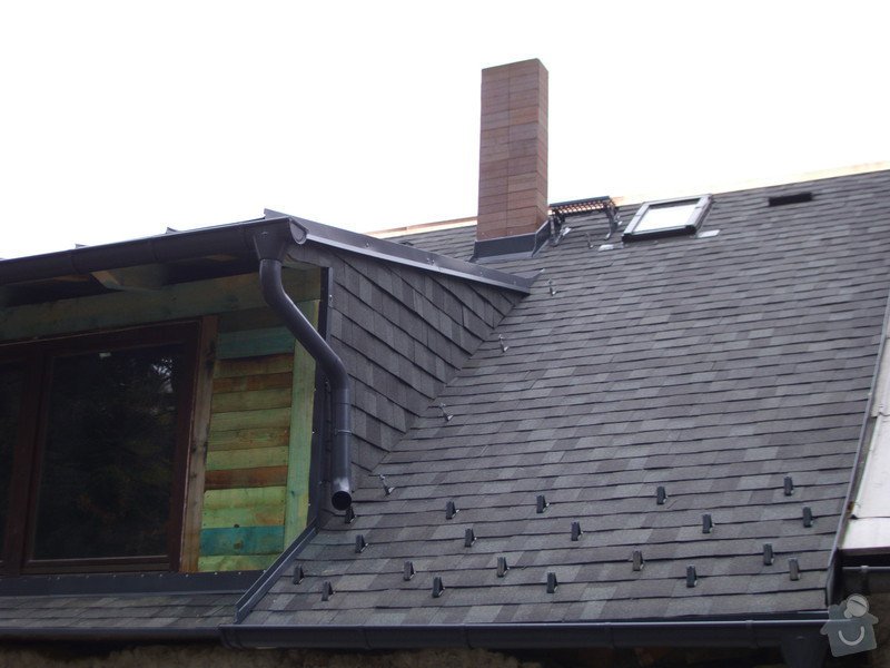 Pokládka střechy ze šindele, bitumenu: IMG_1720