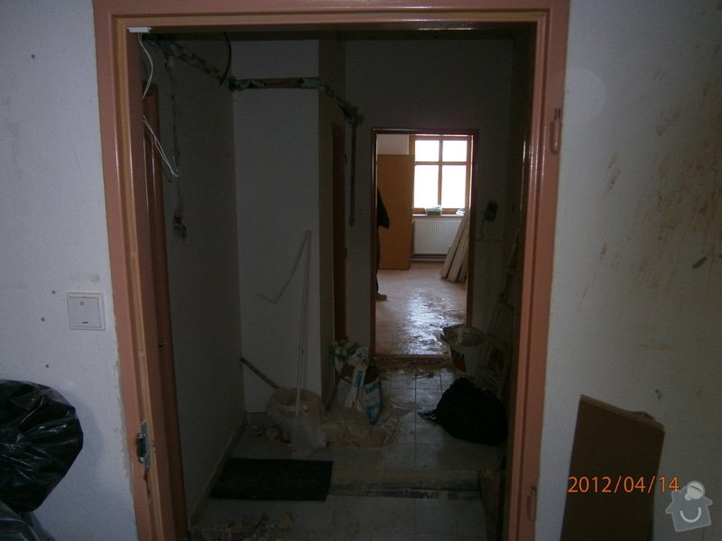 Přestavba kanceláře na bytovou jednotku: P4140003