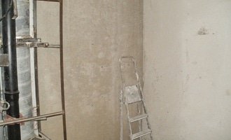 Rekonstrukce bytového jádra a stavební úpravy pro kuchyňskou linku