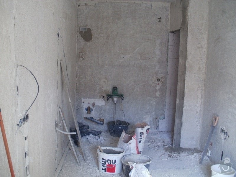 Rekonstrukce bytového jádra a stavební úpravy pro kuchyňskou linku: 012