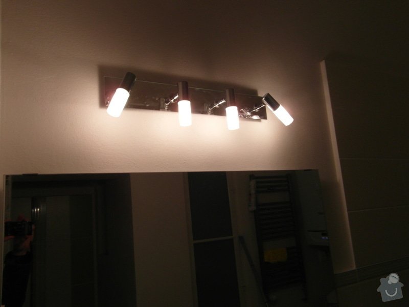 Návrh osvětlení v bytě: osvetleni_zrcadla_v_koupelne_po_upravach