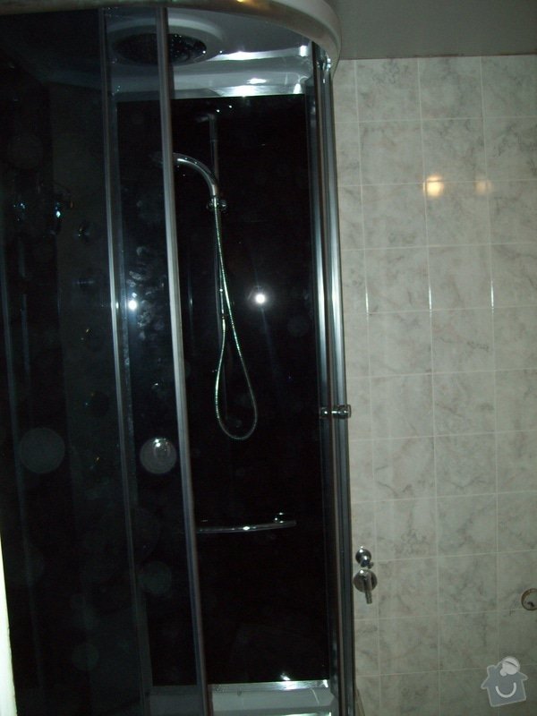 Rekonstrukce koupelny a WC v panelákovém bytě: 100_1155