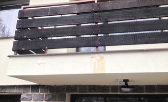 Oprava izolace a parapetu balkonu + okap - stav před realizací