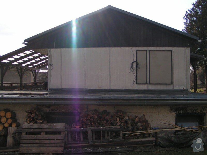Poptávám dřevostavbu - přístavbu rodinného domu (3 místnosti, plocha 460 cm x 900cm) : PICT0117