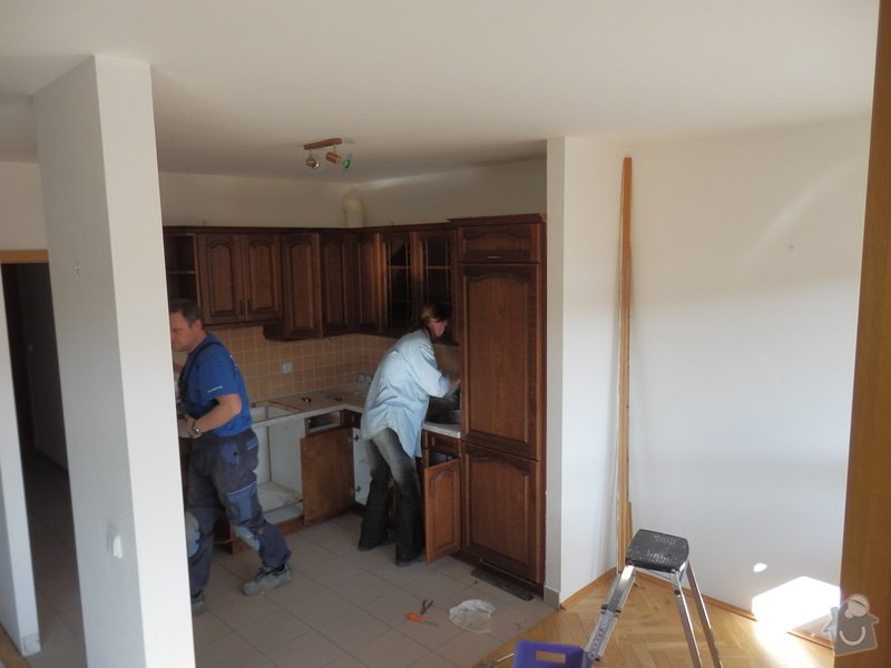 Rekonstrukce koupelny + dlazba v kuchyni + priprava kuchyne na novou linku: pred_12_
