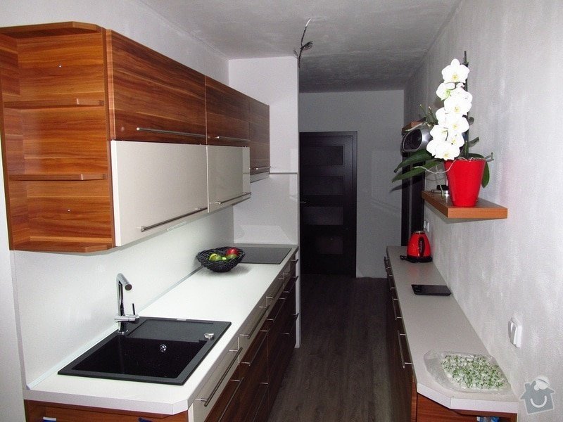 Rekonstrukce bytového jádra, kuchyně, předsíně, obývacího pokoje v panelovém domě (3+1): 4