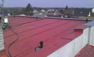 Zateplení dvouplášťové ploché střechy